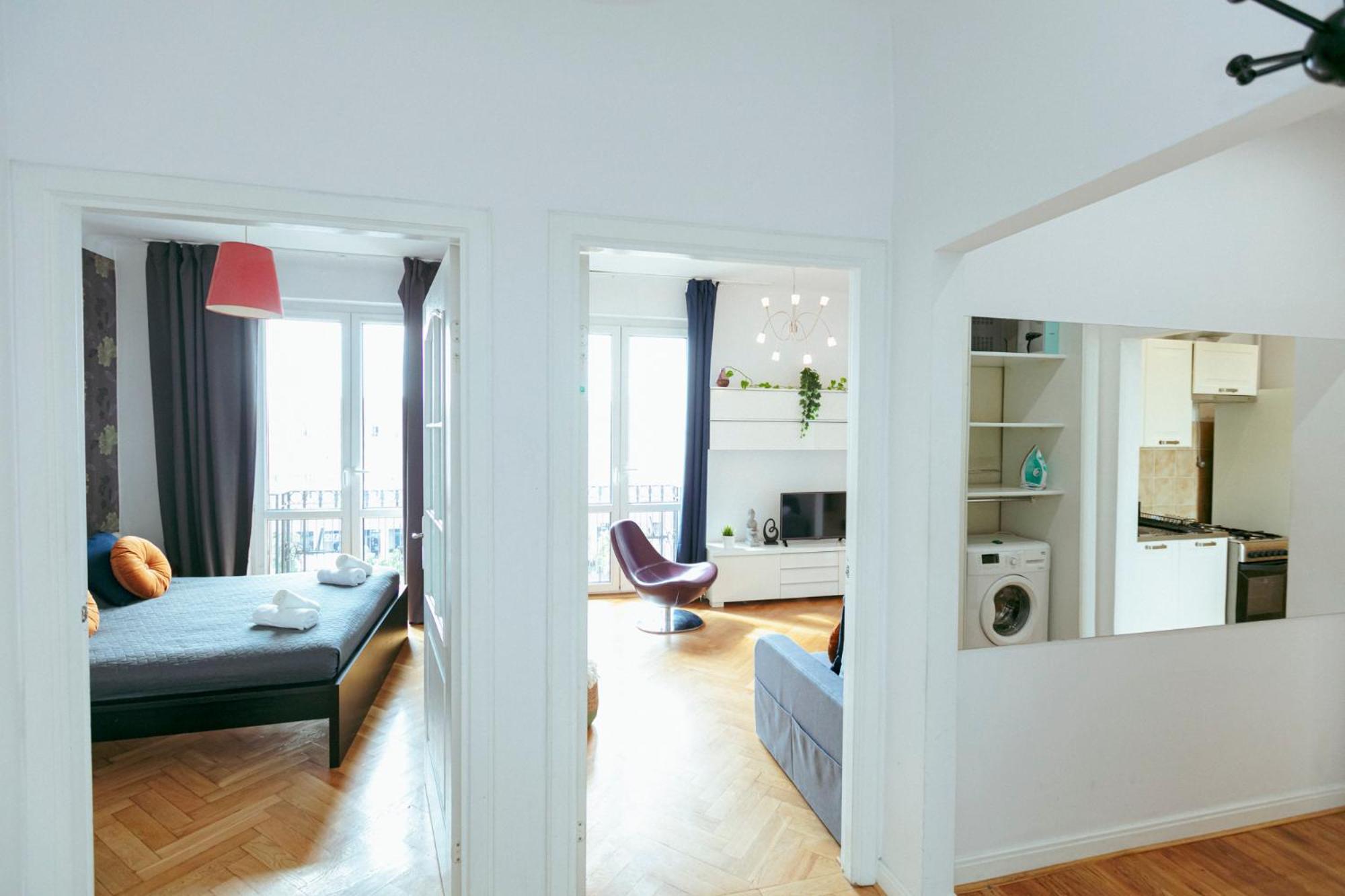 Plac Konstytucji 6 Grey - Bezplatny Garaz Podziemny - Free Parking - Apartament Dla 4 Osob Varşova Dış mekan fotoğraf