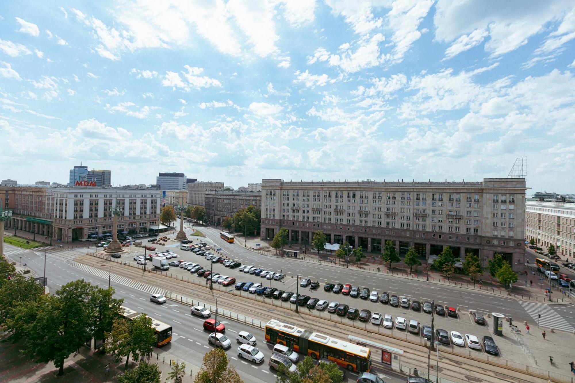 Plac Konstytucji 6 Grey - Bezplatny Garaz Podziemny - Free Parking - Apartament Dla 4 Osob Varşova Dış mekan fotoğraf